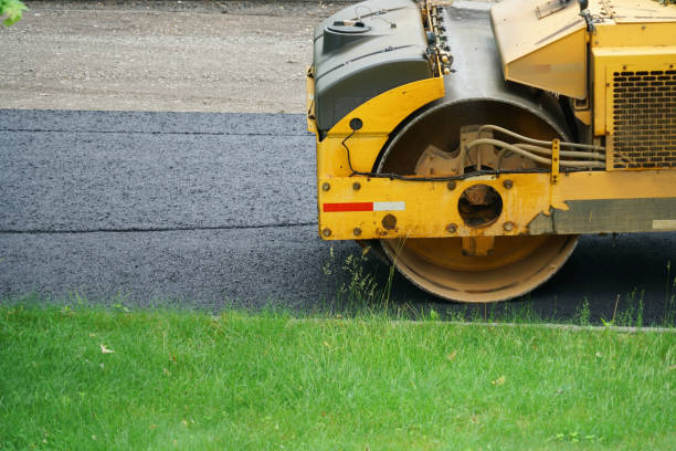 Best Driveway Paving Contractor  in St Pete Beach, FL